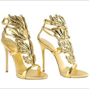 Giuseppe Zanotti Gold Embellished Coline wing heel